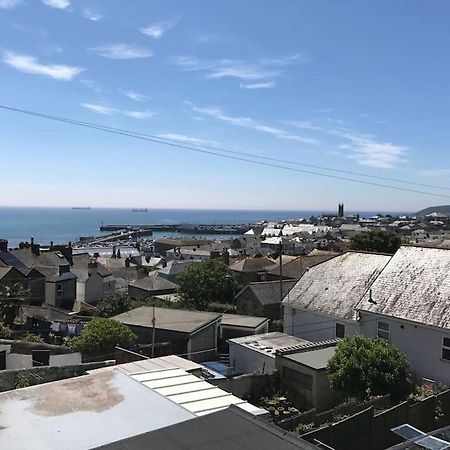 Modern Studio Apartment With Harbour Views Penzance Exterior photo